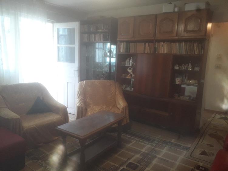 Apartament Cu 2 Camere Semidecomandate Zona Zamca - 11