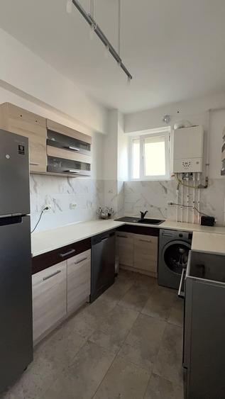 Apartament cu 2 camere decomandat în Năvodari Tabără