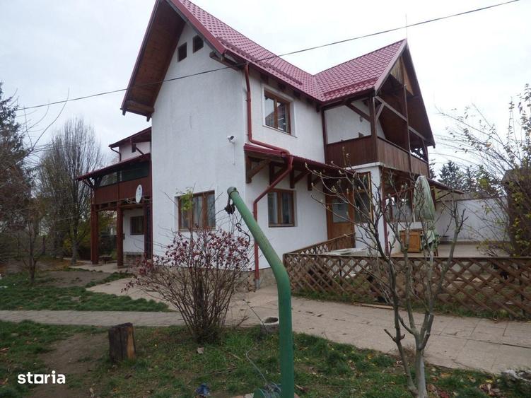 Casă cu 4 camere în Lunca Ozunului