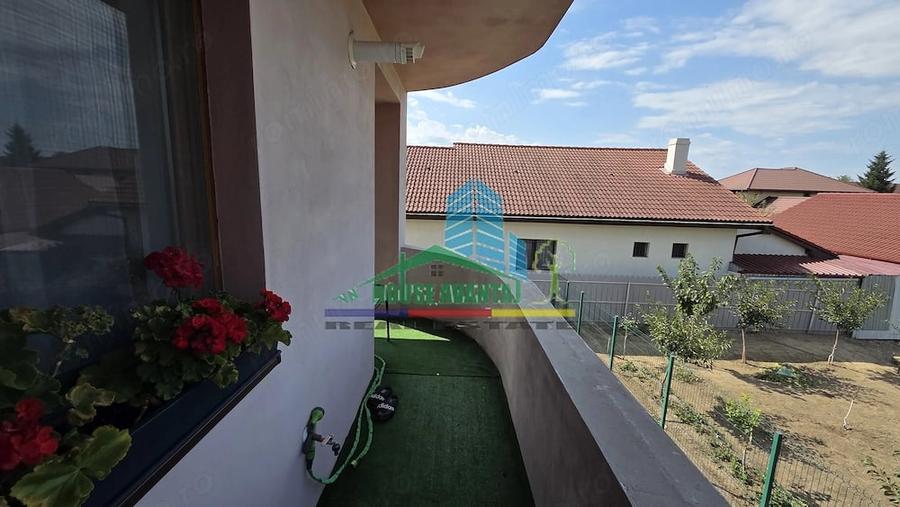 Apartament cu 4 camere decomandat în Vânători