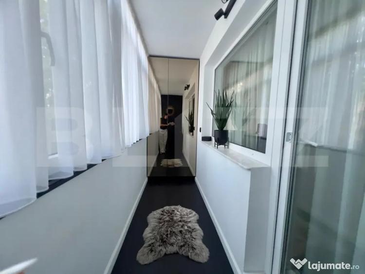 Apartament cu 3 camere semidecomandat în Valea Rosie