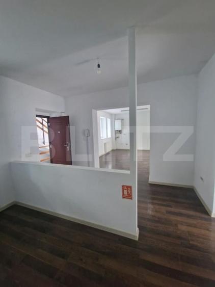 Apartament cu 3 camere decomandat în Centrul Civic
