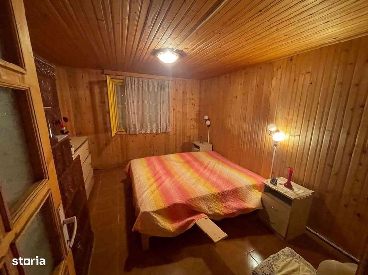 Casa cu 5 camere, curte de 500 mp, rural ,zona Centrala - 12
