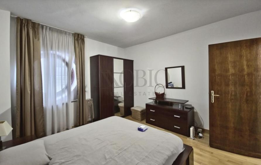 Apartament cu 3 camere decomandat, mobilat în Primăverii
