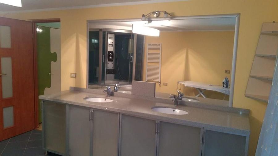 Apartament cu 3 camere decomandat în Gară