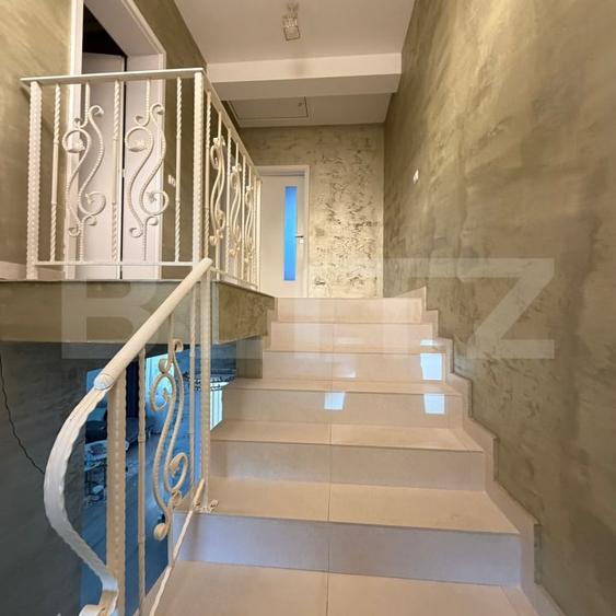 Casă individuală cu 3 camere cu Canalizare în Bucium