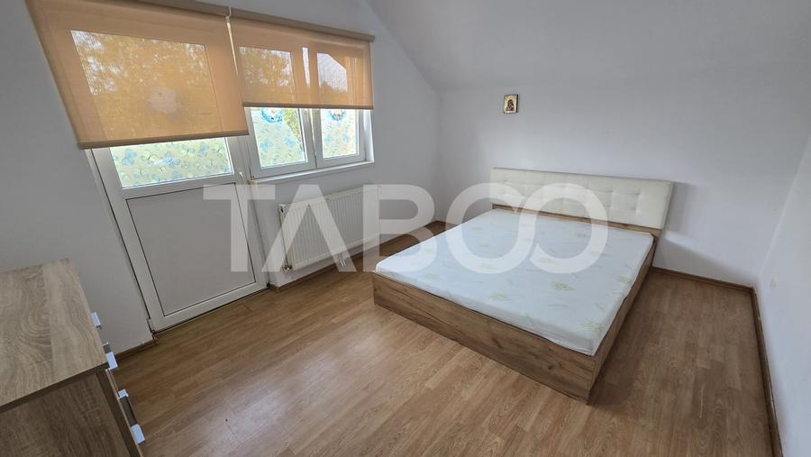 Duplex cu 3 camere cu Canalizare în Șura Mare