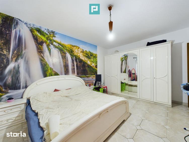 Casă cu 5 camere cu Teren 487 Mp în Mehala