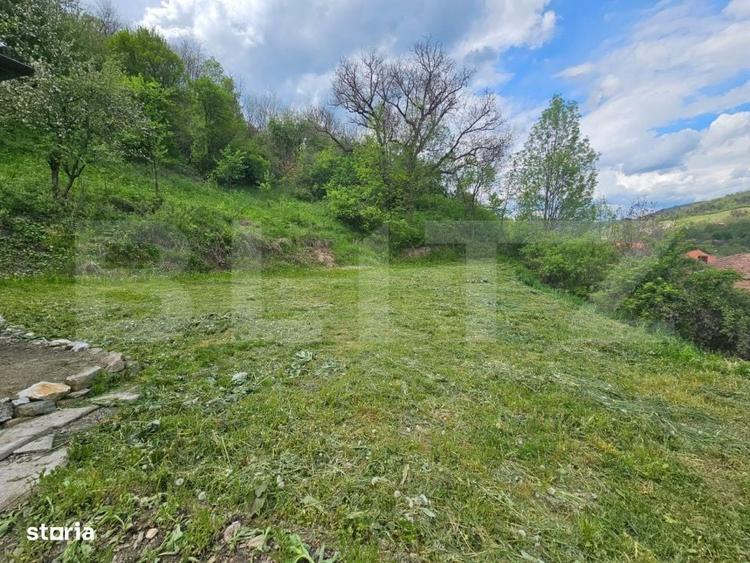 Casă cu 3 camere în Ocoliș