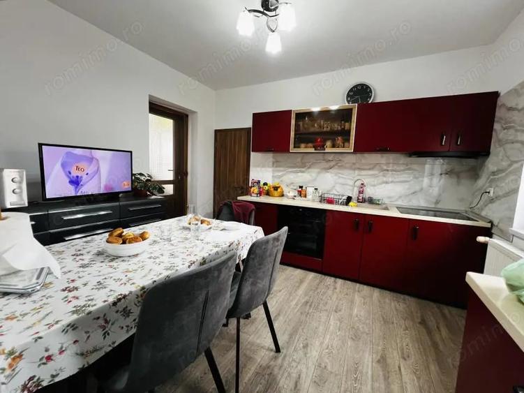 Casă cu 4 camere cu Teren 105 Mp în Lunei