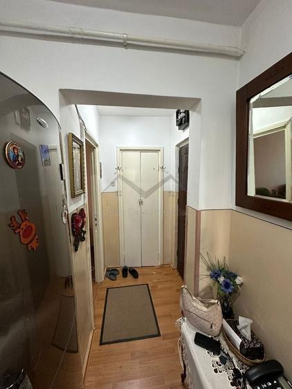 Apartament 3 camere Alexandru cel Bun -etaj 2 - 2