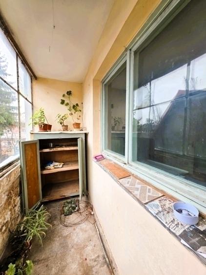 Apartament cu 3 camere semidecomandat în Tătărași