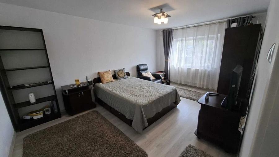 Garsonieră decomandată în Târgu Cucu