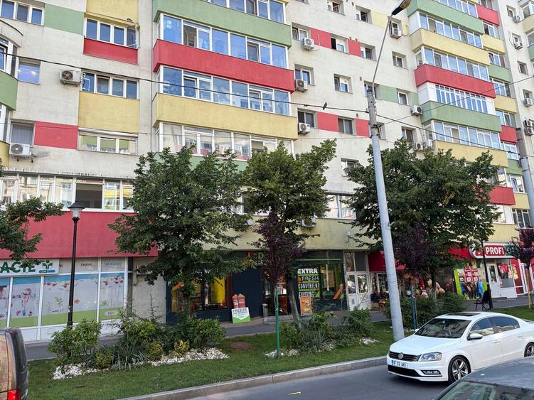 Spațiu comercial, de 140 mp, în Pantelimon