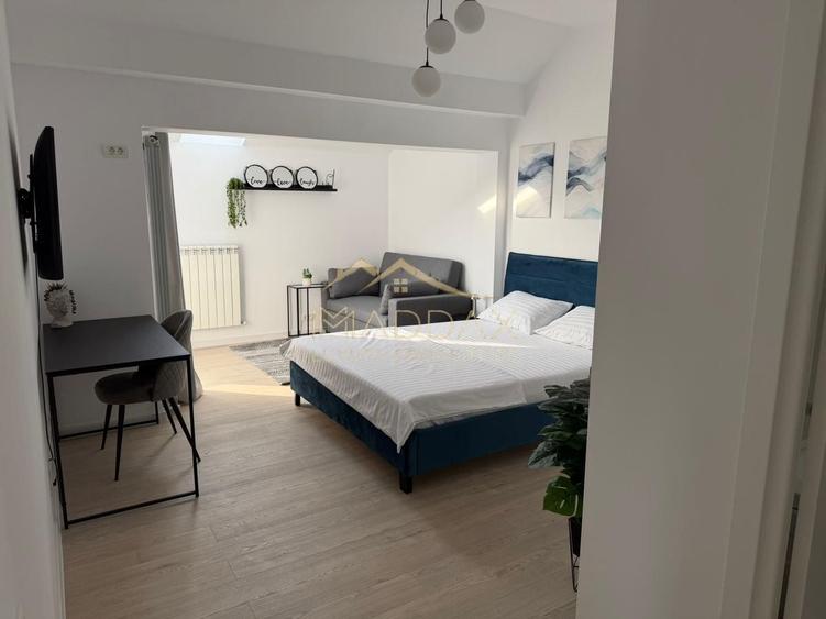 Apartament cu 4 camere decomandat, mobilat în Cotroceni