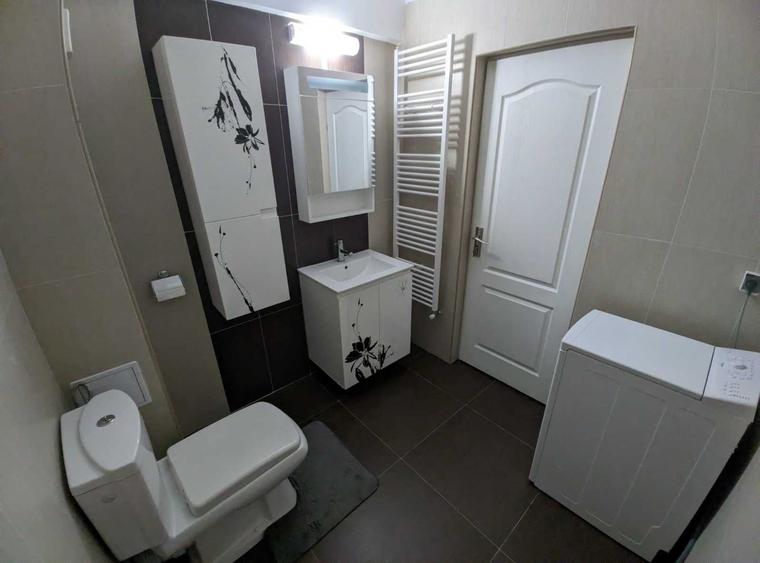 Apartament cu 2 camere semidecomandat în Făget