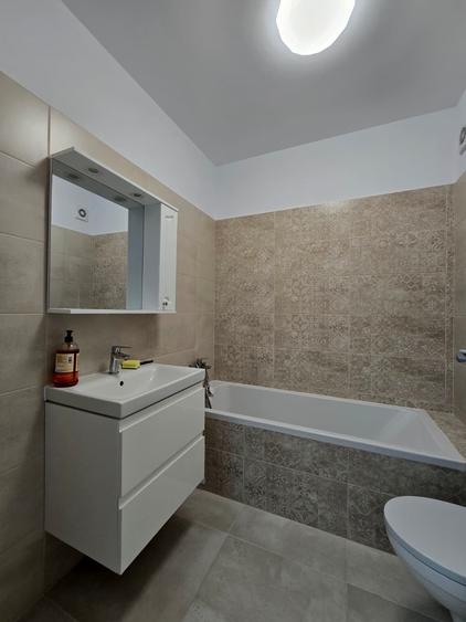 Apartament cu 2 camere decomandat în Metalurgiei