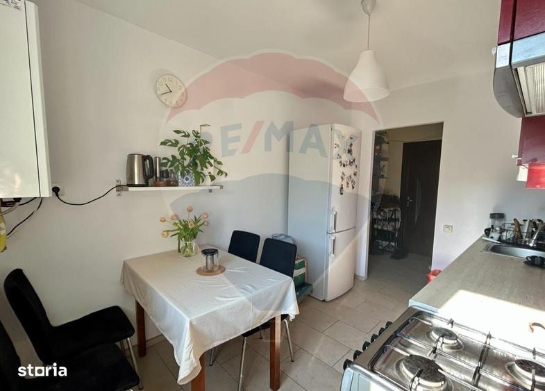 Inchiriez apartament 3 camere decomandate | 2 bai | Marasti - 1
