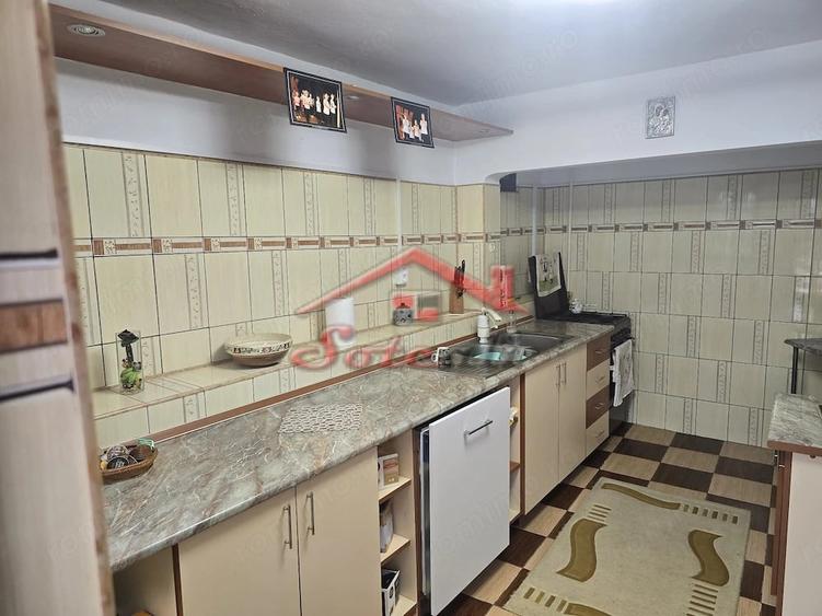 Casa de vanzare Baicoi P+1E - 16