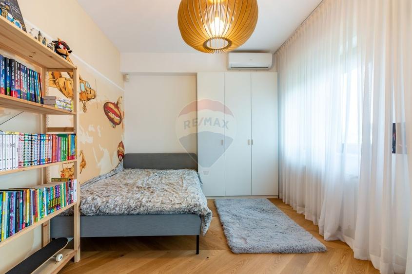 Vilă superba 7 camere, zona linistita, Bucurestii Noi - 10