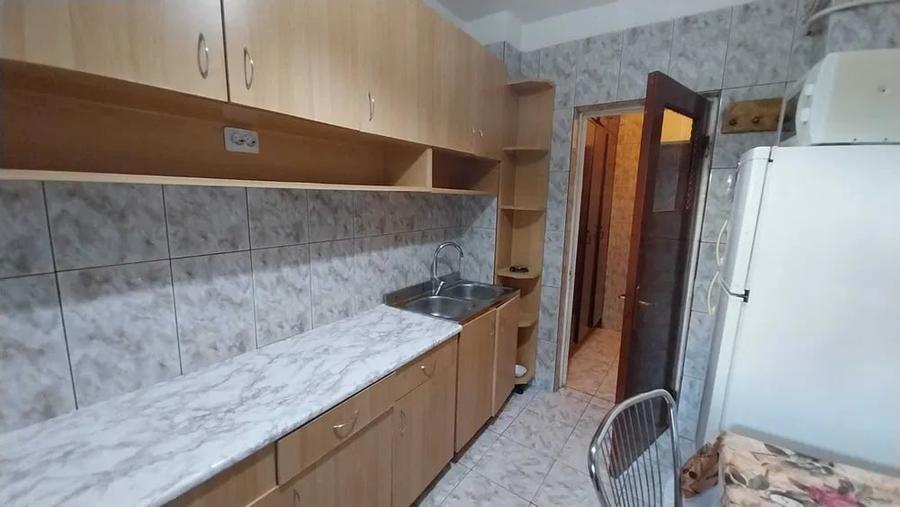 Apartament cu 2 camere decomandat, mobilat în Turda