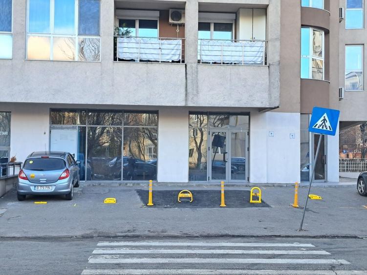 Spațiu comercial, de 143.0299987793 mp, în Vitan Mall