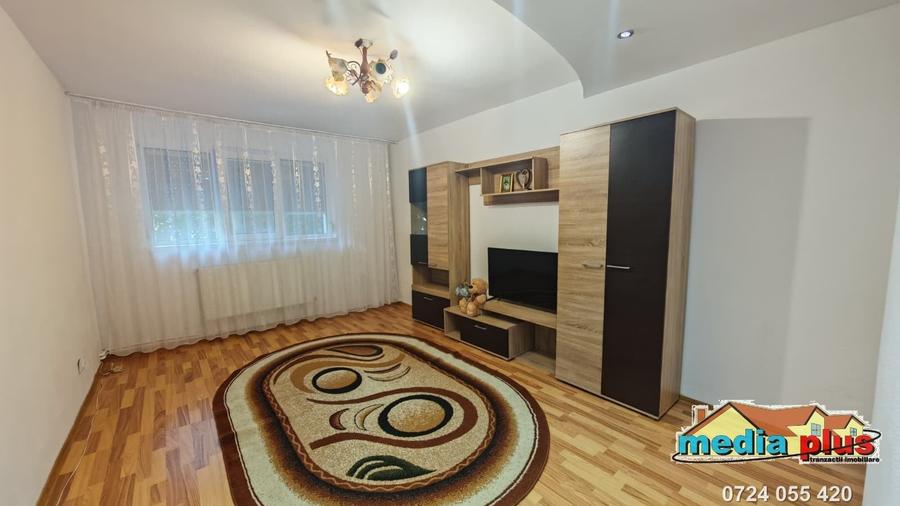 Garsonieră decomandată în Dunărea