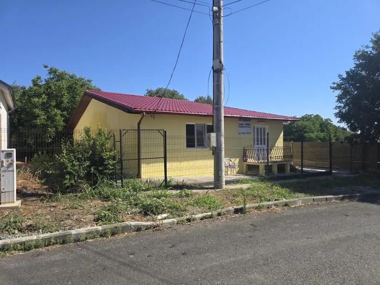 Casă cu 3 camere în Sud