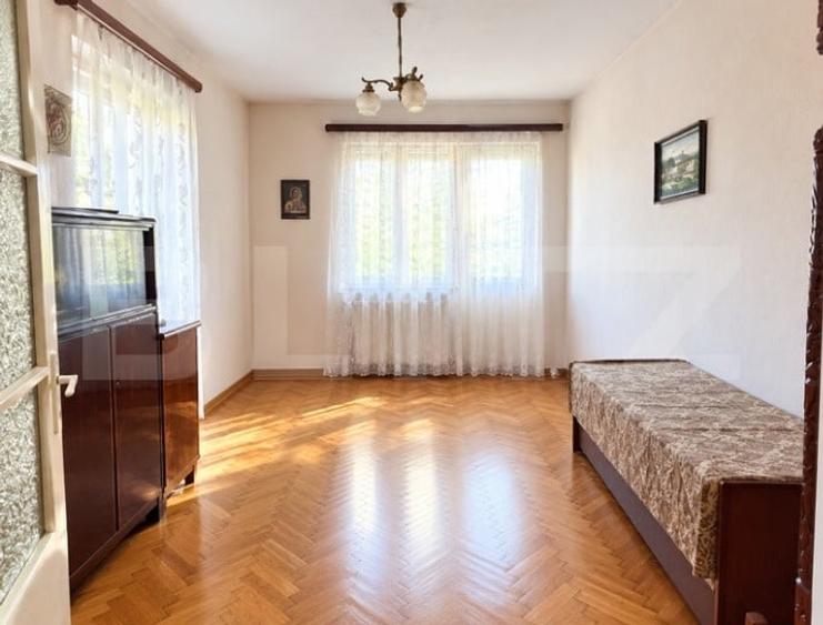 Casă individuală cu 5 camere cu Canalizare în Prejmer