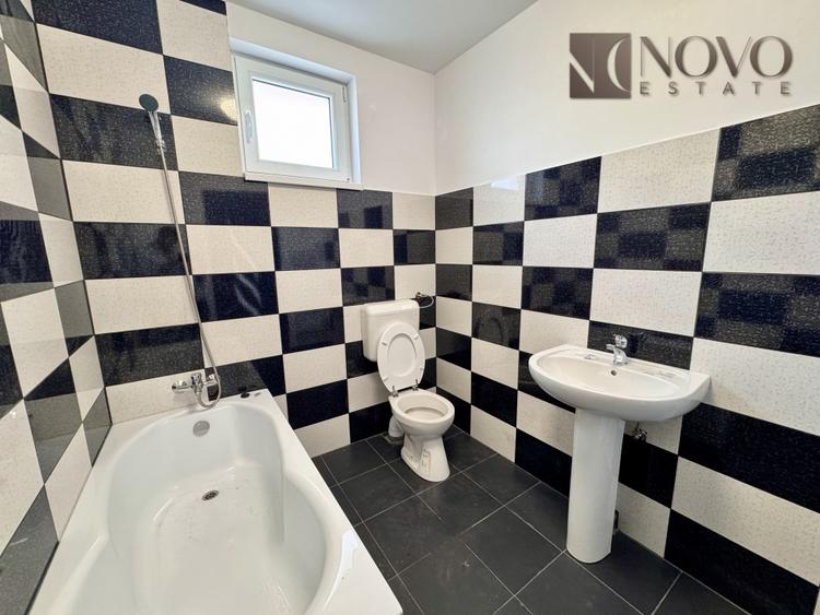 Casă individuală cu 3 camere cu Teren 250 Mp în Glina