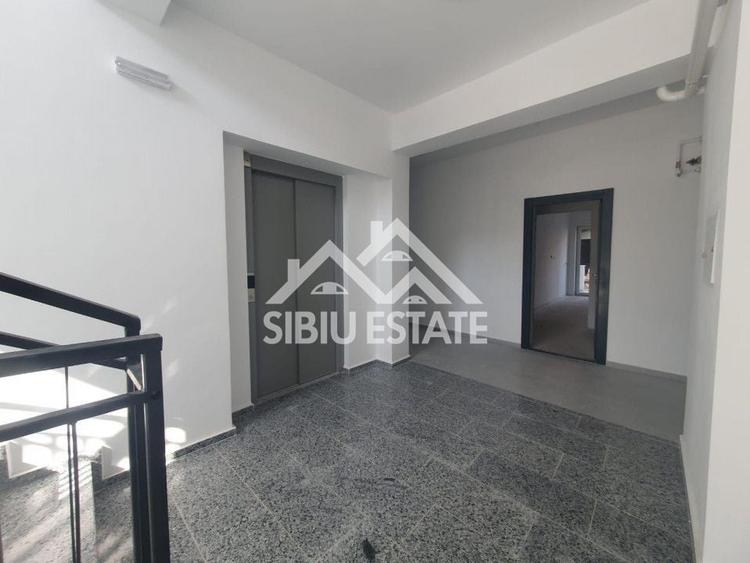 Apartament cu 2 camere decomandat în Șelimbăr