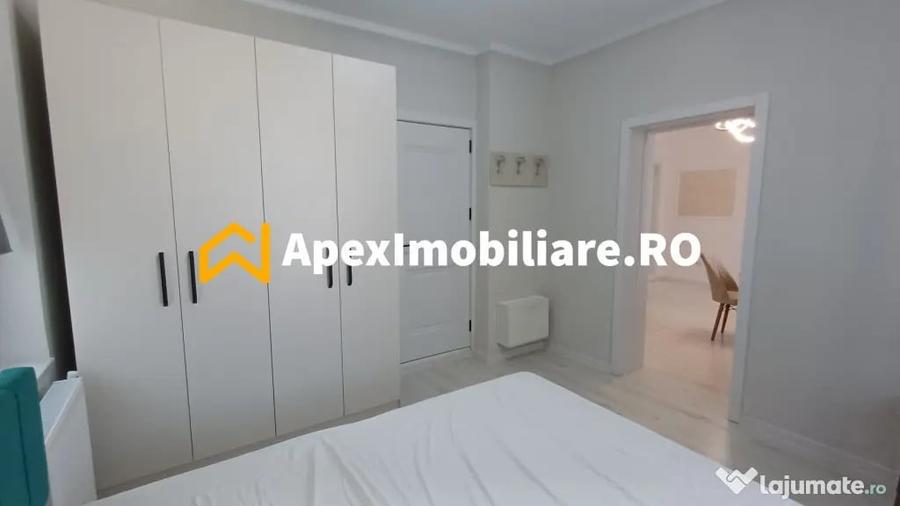 Apartament cu 3 camere semidecomandat în Moșilor