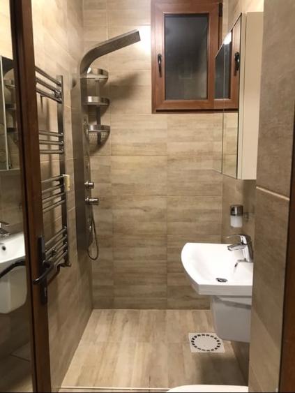 Apartament cu 2 camere decomandat, mobilat în Titan