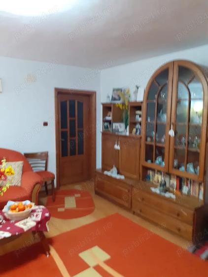 Casă cu 3 camere în Garoafa