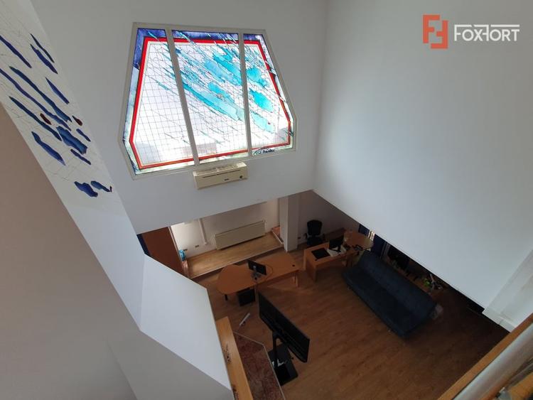 Casă individuală cu 9 camere cu Piscina în Braytim