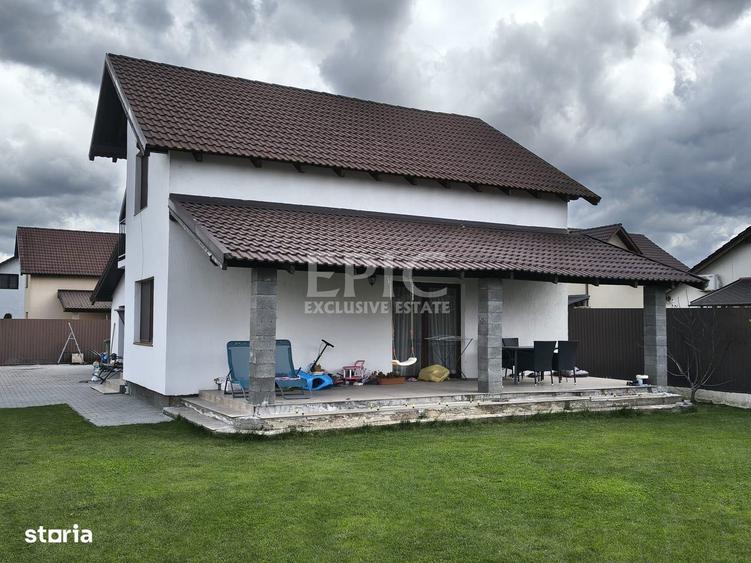 Casă cu 4 camere cu Teren 570 Mp în Gănești