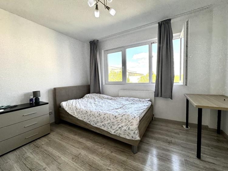 Apartament 4 camere, spațios, in zona Centralǎ- Piața Mǎrǎști - 10