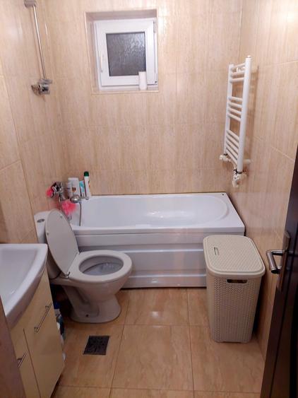 Apartament cu 2 camere decomandat în Exterior Vest