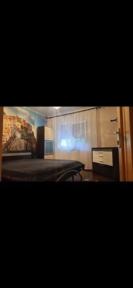 Apartament cu 2 camere decomandat în Breazu