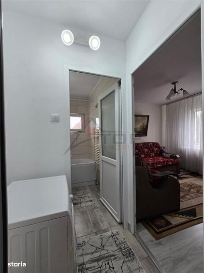 Apartament cu 2 camere semidecomandat în Mircea cel Bătrân