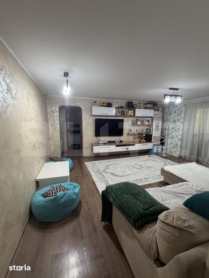 Apartament cu 3 camere semidecomandat în George Enescu