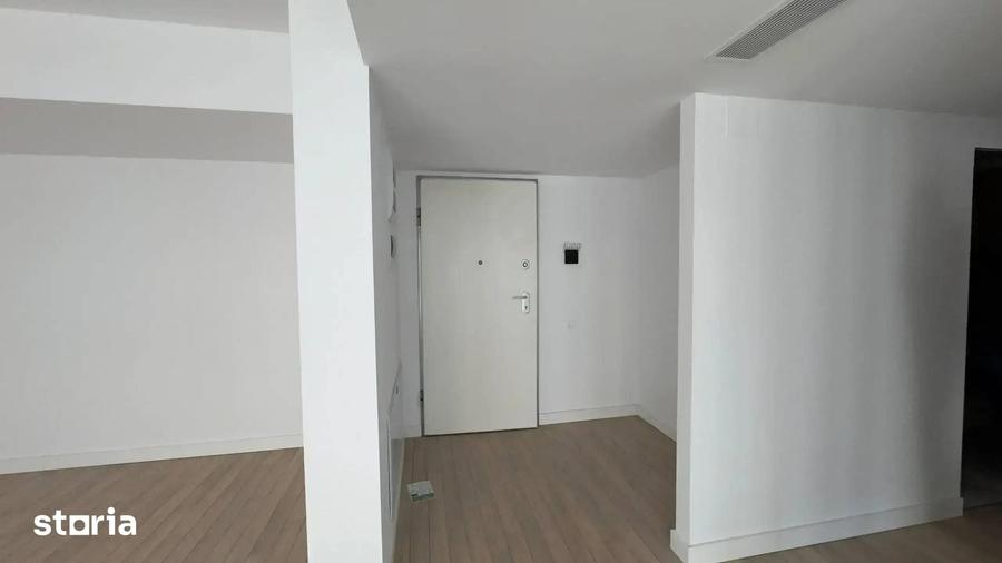 Apartament cu 3 camere în 13 Septembrie