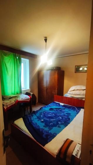 Apartament cu 2 camere decomandat în Calea Moroieni