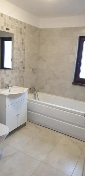 Casă cu 4 camere cu Teren 400 Mp în Tărlungeni