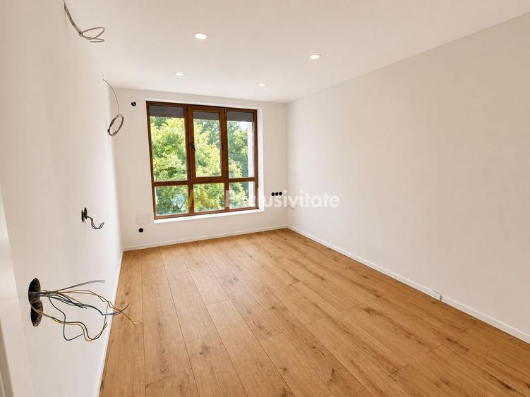 Apartament cu 3 camere decomandat în Ultracentral