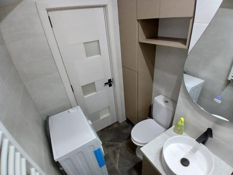 Garsonieră decomandată, mobilată în Gară