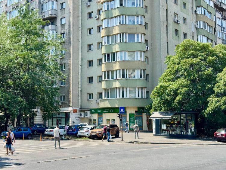 Spațiu comercial, de 100 mp, în Crângași