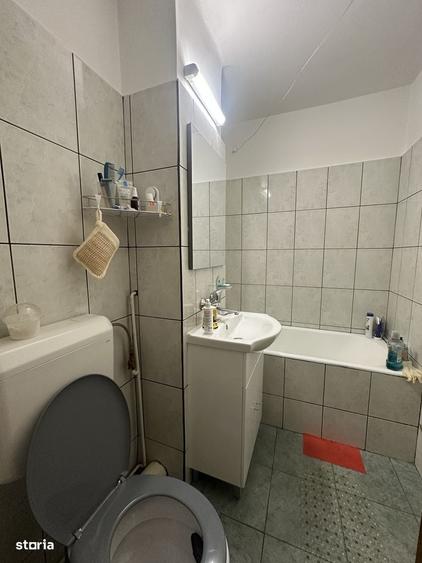 Apartament cu 2 camere decomandat în Republicii