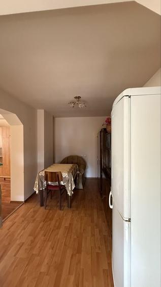 Casă cu 3 camere în Dumbrăveni