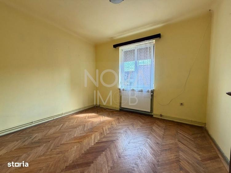 Casă cu 4 camere în Lazaret